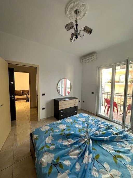 Sleepin Shkoder II Apartment Luaran gambar